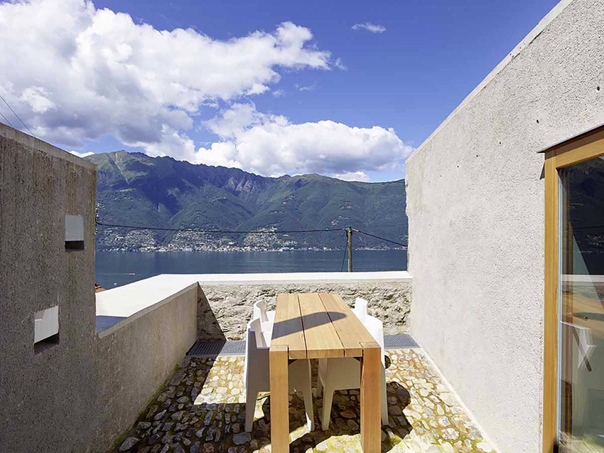 Renovated stone home by Wespi de Meuron Romeo Architetti 2 ce798